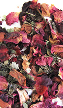 Load image into Gallery viewer, Strawberry Patch